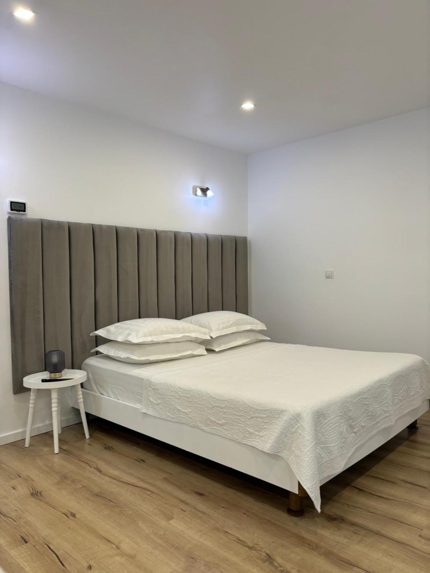 Apartament Luna Piatra Neamţ Esterno foto
