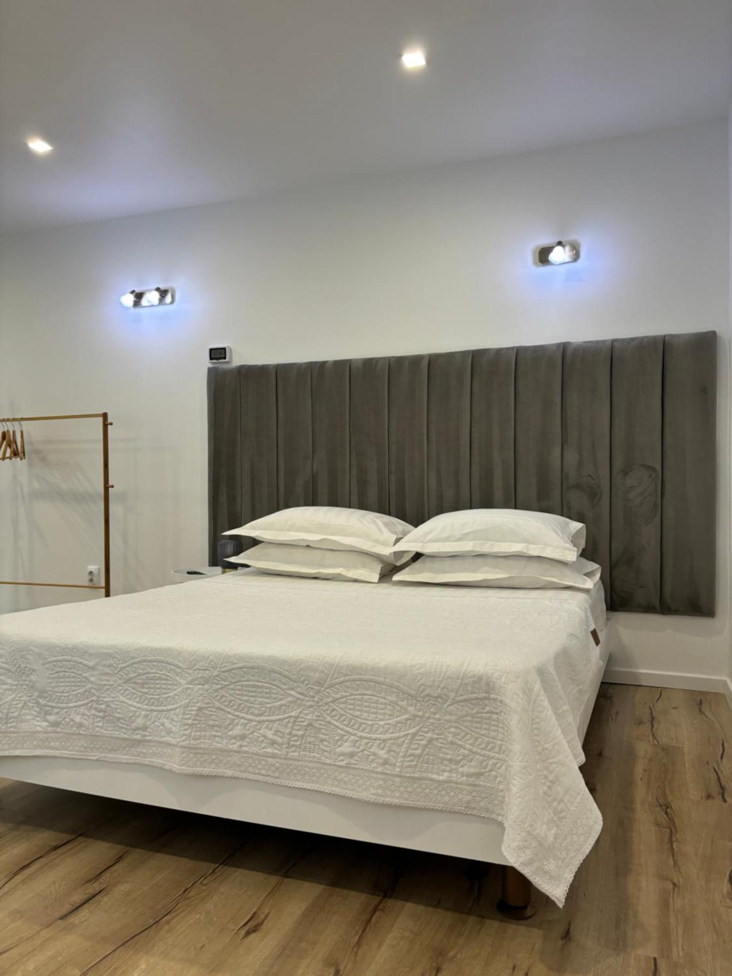 Apartament Luna Piatra Neamţ Esterno foto